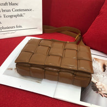 Load image into Gallery viewer, BV021   10.2x3.1x7.1inch
