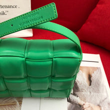 Load image into Gallery viewer, BV026   10.2x3.1x7.1inch
