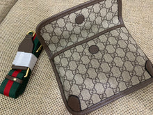 Load image into Gallery viewer, GC269   7.9x5.1x1inch
