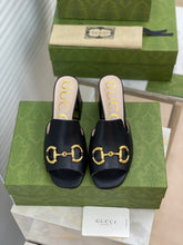 Load image into Gallery viewer, SE500 Size 5-10 Heels:7.5cm Material: Cowhide Lining: Sheep skin Sole: Italian leather
