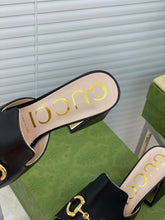 Load image into Gallery viewer, SE500 Size 5-10 Heels:7.5cm Material: Cowhide Lining: Sheep skin Sole: Italian leather
