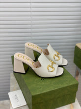 Load image into Gallery viewer, SE501 Size 5-10 Heels:7.5cm Material: Cowhide Lining: Sheep skin Sole: Italian leather
