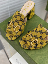 Load image into Gallery viewer, SE502 Size 5-10 Heels:7.5cm Material: Cowhide Lining: Sheep skin Sole: Italian leather
