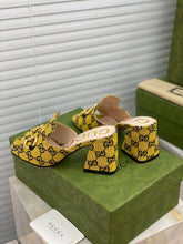 Load image into Gallery viewer, SE502 Size 5-10 Heels:7.5cm Material: Cowhide Lining: Sheep skin Sole: Italian leather
