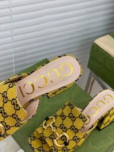 Load image into Gallery viewer, SE502 Size 5-10 Heels:7.5cm Material: Cowhide Lining: Sheep skin Sole: Italian leather
