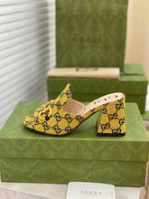 Load image into Gallery viewer, SE502 Size 5-10 Heels:7.5cm Material: Cowhide Lining: Sheep skin Sole: Italian leather
