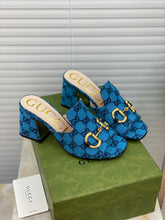 Load image into Gallery viewer, SE503  Size 5-10 Heels:7.5cm Material: Cowhide Lining: Sheep skin Sole: Italian leather
