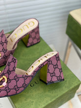 Load image into Gallery viewer, SE504  Size 5-10 Heels:7.5cm Material: Cowhide Lining: Sheep skin Sole: Italian leather
