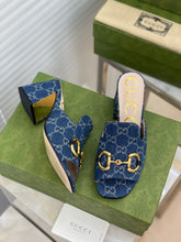 Load image into Gallery viewer, SE505  Size 5-10 Heels:7.5cm Material: Cowhide Lining: Sheep skin Sole: Italian leather
