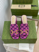 Load image into Gallery viewer, SE506  Size 5-10 Heels:7.5cm Material: Cowhide Lining: Sheep skin Sole: Italian leather
