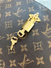 Load image into Gallery viewer, LB444  13.4x15x6.7inch
