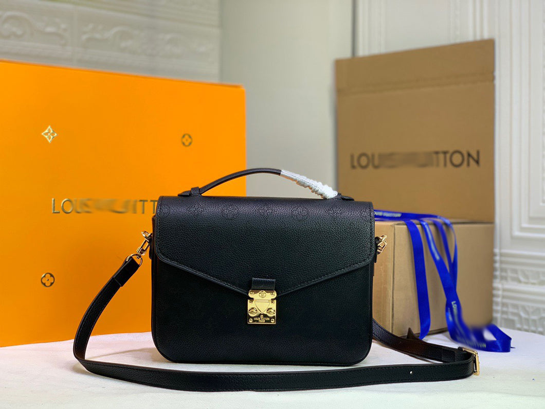 LB468  9.8x7.5x2.8inch