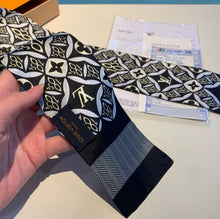 Load image into Gallery viewer, CLTH165  8x120cm
