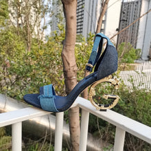 Load image into Gallery viewer, SE540  Size5-11   Heels:10.5cm Material: Denim Lining: Sheep skin Sole: Italian leather
