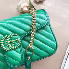 Load image into Gallery viewer, GC281  10.2x5.9x2.8inch
