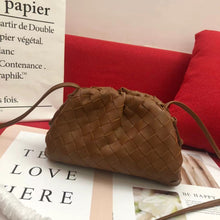 Load image into Gallery viewer, BV027  8.7x4.7x2.8inch
