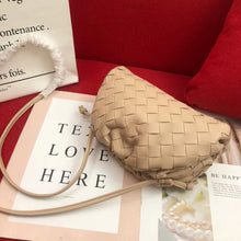 Load image into Gallery viewer, BV029  8.7x4.7x2.8inch
