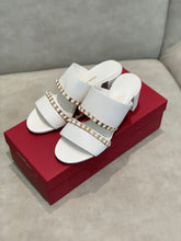 Load image into Gallery viewer, SE543  Size5-9  Heels:5.5cm Material: Sheep skin Lining: Sheep skin Sole: Italian leather
