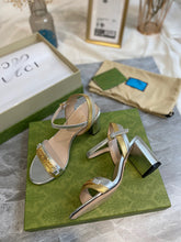 Load image into Gallery viewer, SE552 Size 4-9 Heels:7.5cm Material: Cowhide Lining: Sheep skin Sole: Italian leather
