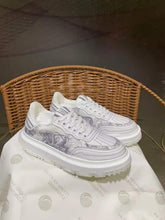 Load image into Gallery viewer, SE560  Size 4-10
