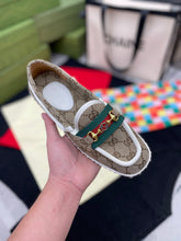 Load image into Gallery viewer, SE565  Size 4-9
