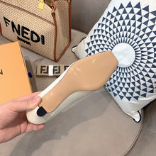 Load image into Gallery viewer, SE568  Size 4-9  Heels:7cm Material: Cowhide  Lining: Sheep skin Sole: Italian leather
