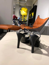 Load image into Gallery viewer, SE570 Size 4-11   Heels:10cm Material: Cowhide  Lining: Sheep skin Sole: Italian leather
