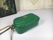 Load image into Gallery viewer, GC294  9.5x5.1x2.8inch
