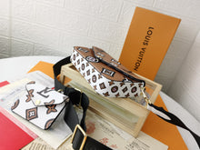 Load image into Gallery viewer, LB503   6.7inch
