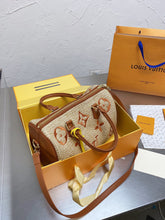 Load image into Gallery viewer, LB506  11.8x8.3x6.7inch
