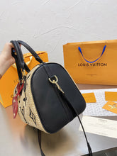 Load image into Gallery viewer, LB507  11.8x8.3x6.7inch
