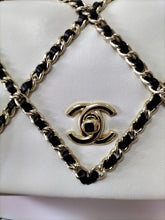 Load image into Gallery viewer, CC384   8.7x6.1x3.5inch
