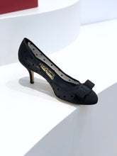 Load image into Gallery viewer, SE607 Size 4-10 Flat 1cm  Heel 3cm  Heel 7cm
