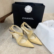 Load image into Gallery viewer, SE613 Size 5-8 Heels:7.5cm Material: Sheep skin Lining: Sheep skin Sole: Italian leather
