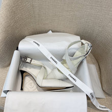 Load image into Gallery viewer, SE614  Size 5-8 Heels:7.5cm Material: Sheep skin Lining: Sheep skin Sole: Italian leather
