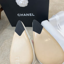 Load image into Gallery viewer, SE614  Size 5-8 Heels:7.5cm Material: Sheep skin Lining: Sheep skin Sole: Italian leather
