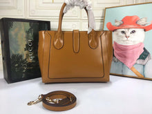 Load image into Gallery viewer, GC311  11.8x9.5x4.7inch
