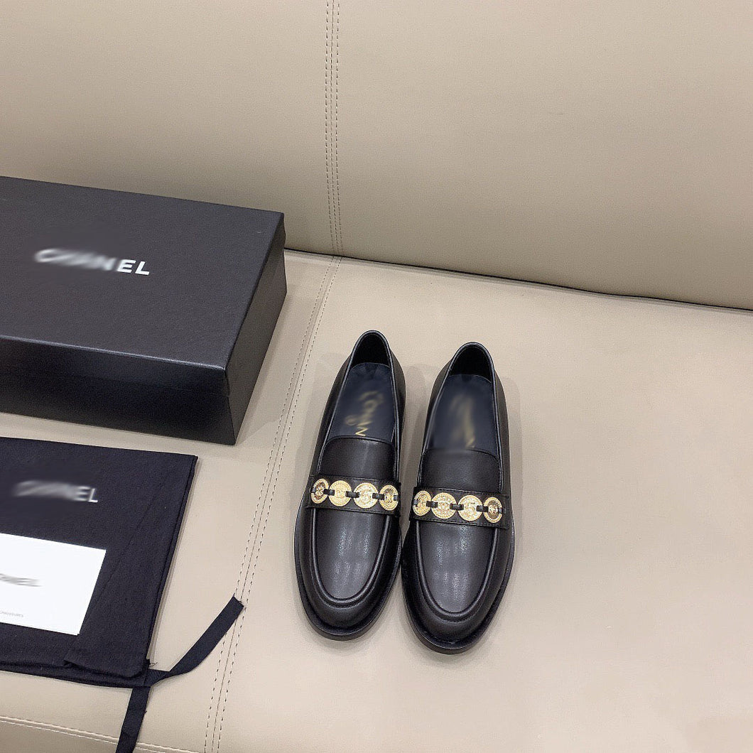 SE615 Size 5-10 Material: Cowhide  Lining: Sheep skin Sole: Italian leather and Non-slip rubber