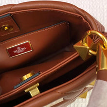 Load image into Gallery viewer, VLTN020   Mini:7.9inch  Small:9.8inch
