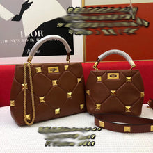 Load image into Gallery viewer, VLTN020   Mini:7.9inch  Small:9.8inch
