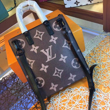 Load image into Gallery viewer, LB516  11.4x9.8x2.8inch
