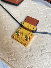 Load image into Gallery viewer, LB517  9.8x7.5x2.8inch
