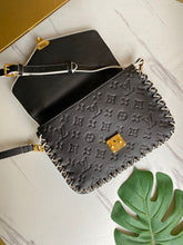 Load image into Gallery viewer, LB519  9.8x7.5x2.8inch
