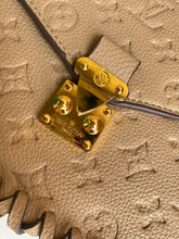 Load image into Gallery viewer, LB520  9.8x7.5x2.8inch
