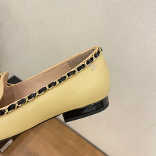 Load image into Gallery viewer, SE617 Size 5-10  Material: Cowhide  Lining: Sheep skin Sole: Italian leather
