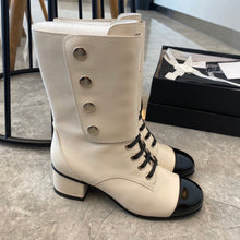 Load image into Gallery viewer, SE620  Size 5-9  Material: Cowhide  Lining: Sheep skin Sole: Italian leather
