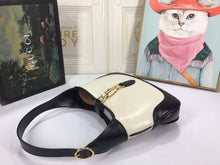 Load image into Gallery viewer, GC314   11x7.5x1.8inch
