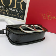 Load image into Gallery viewer, VLTN027  VLTN013  Mini:7.1x4.9x3inch  Small:10.6x5.9x3.5inch
