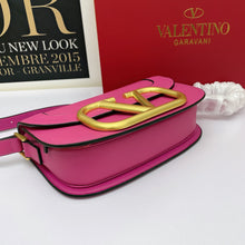 Load image into Gallery viewer, VLTN031  VLTN013  Mini:7.1x4.9x3inch  Small:10.6x5.9x3.5inch

