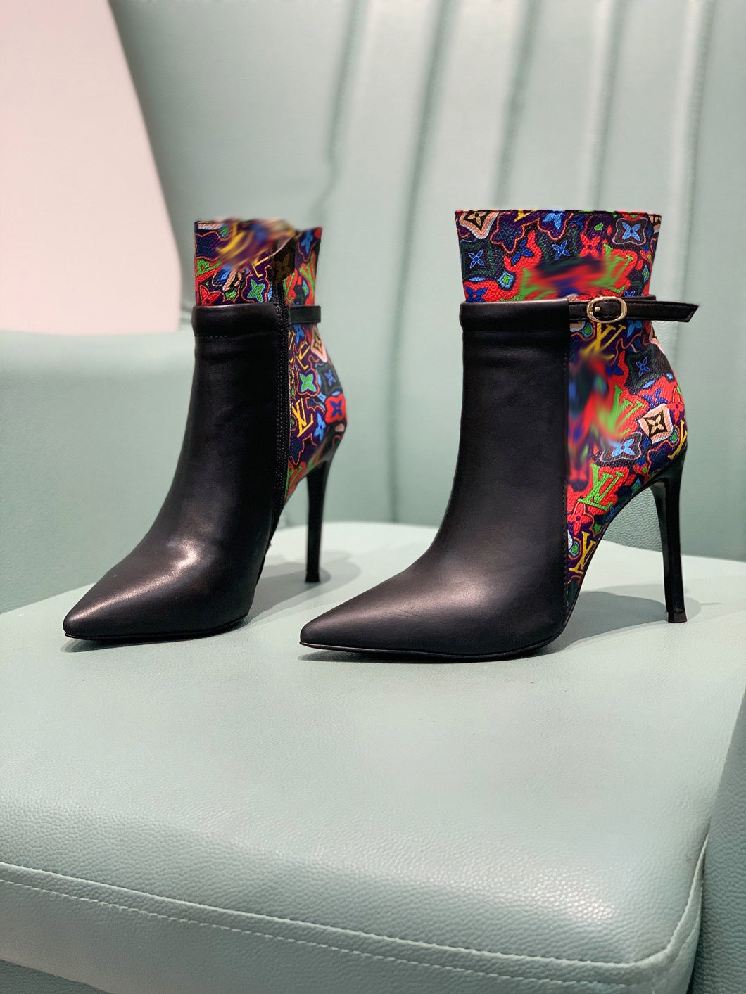 SE636 Size 4-11 Heels:10.5cm Material: Cowhide  Lining: Sheep skin Sole: Italian leather